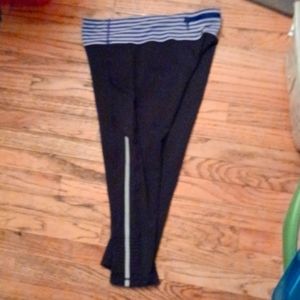 Lululemon women's size 12 athletic leggings pants